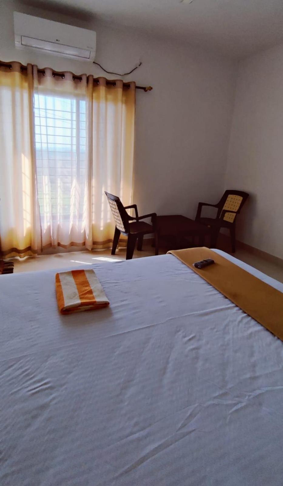 Shivaay Inn Alībāg Dış mekan fotoğraf